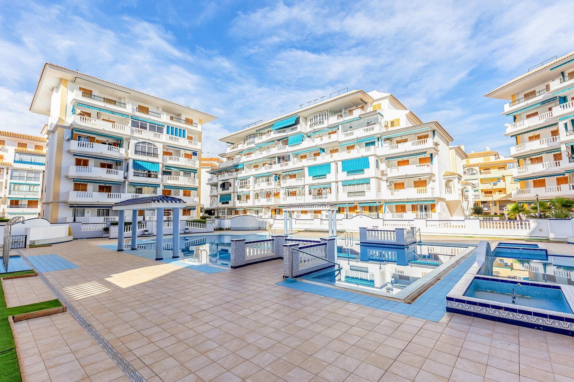 Herverkoop - Appartement -
Torrevieja - La Mata