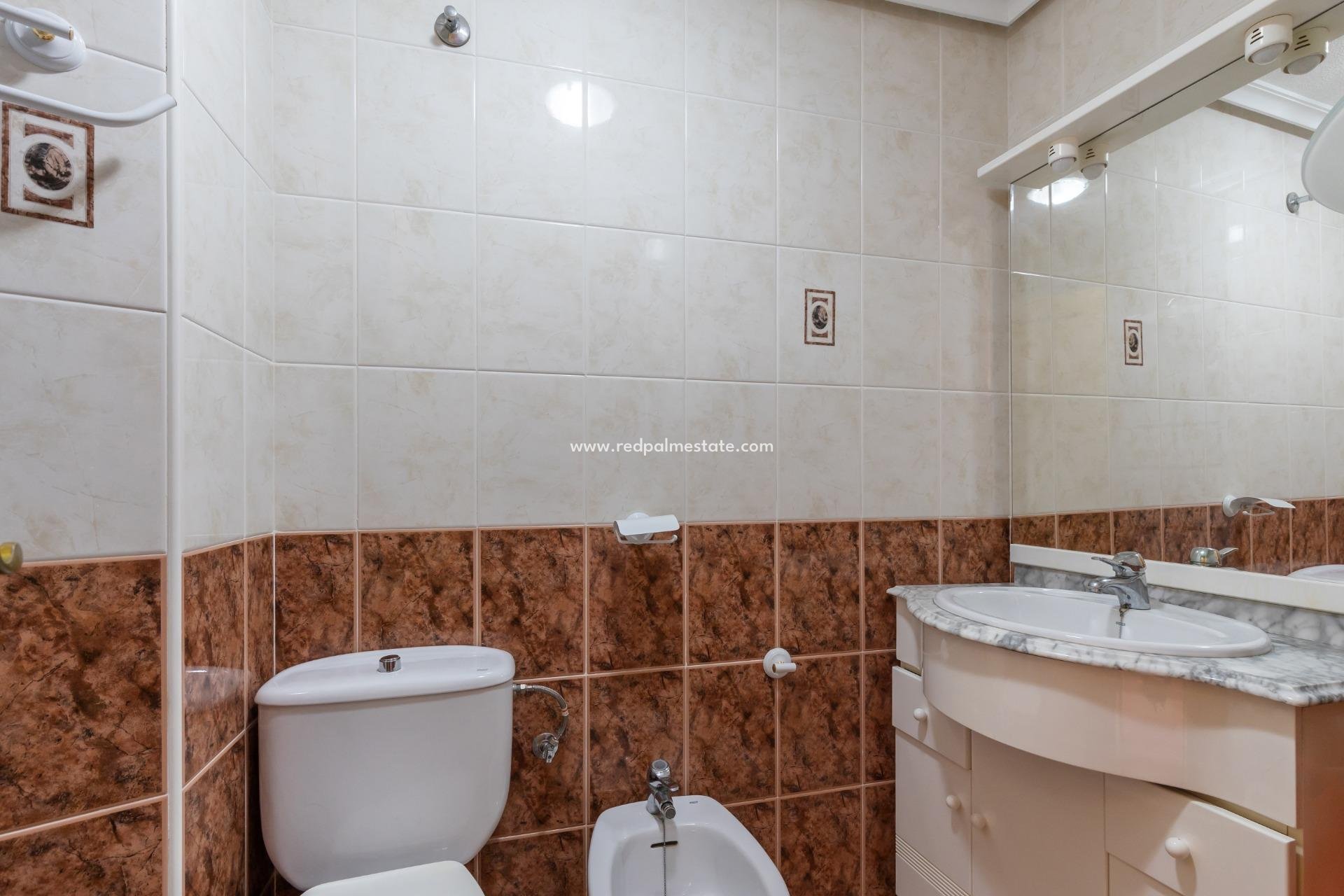 Herverkoop - Appartement -
Torrevieja - La Mata