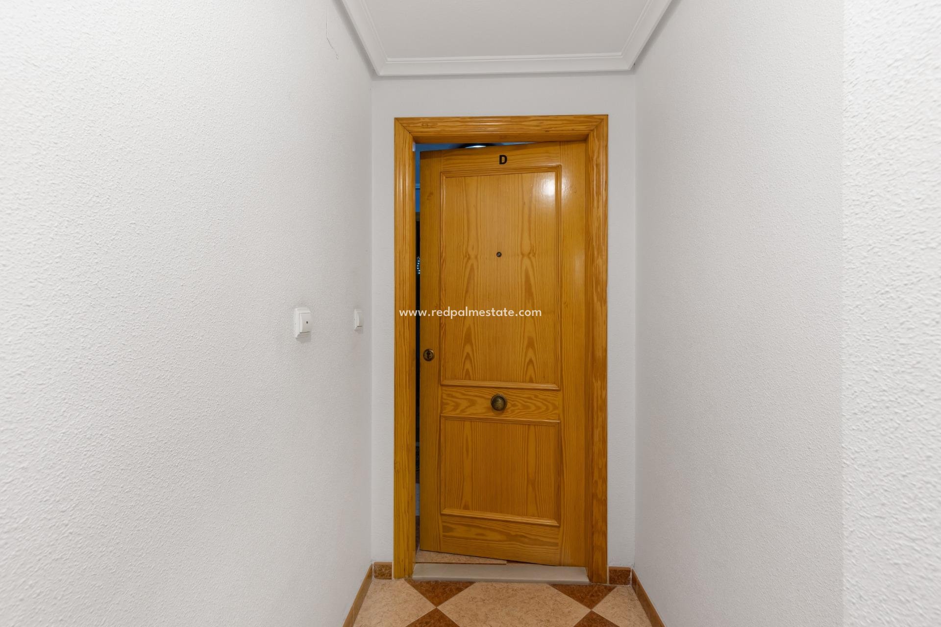 Herverkoop - Appartement -
Torrevieja - La Mata