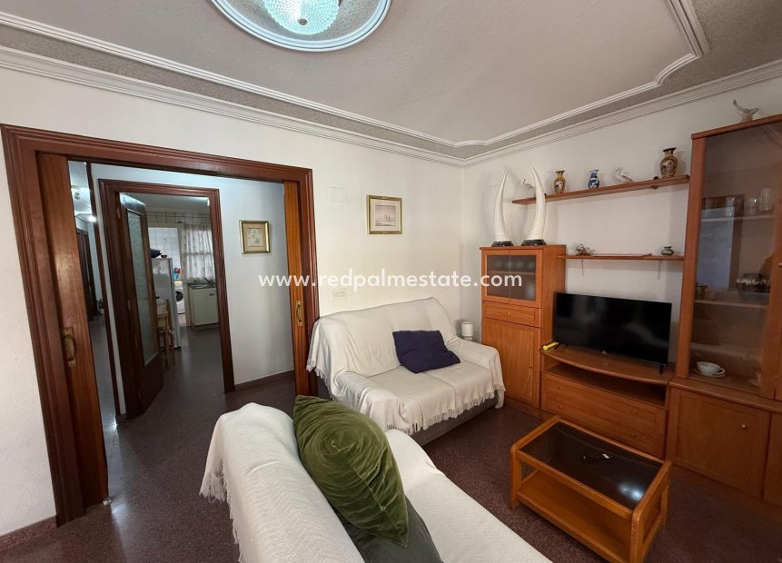 Herverkoop - Appartement -
Torrevieja - La Mata