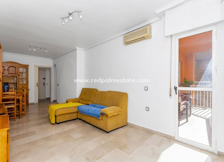 Herverkoop - Appartement -
Torrevieja - La Mata