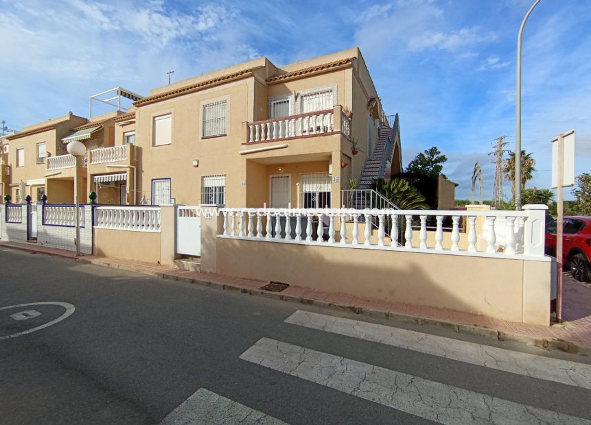 Herverkoop - Appartement -
Torrevieja - La Siesta - El Salado -  Torreta