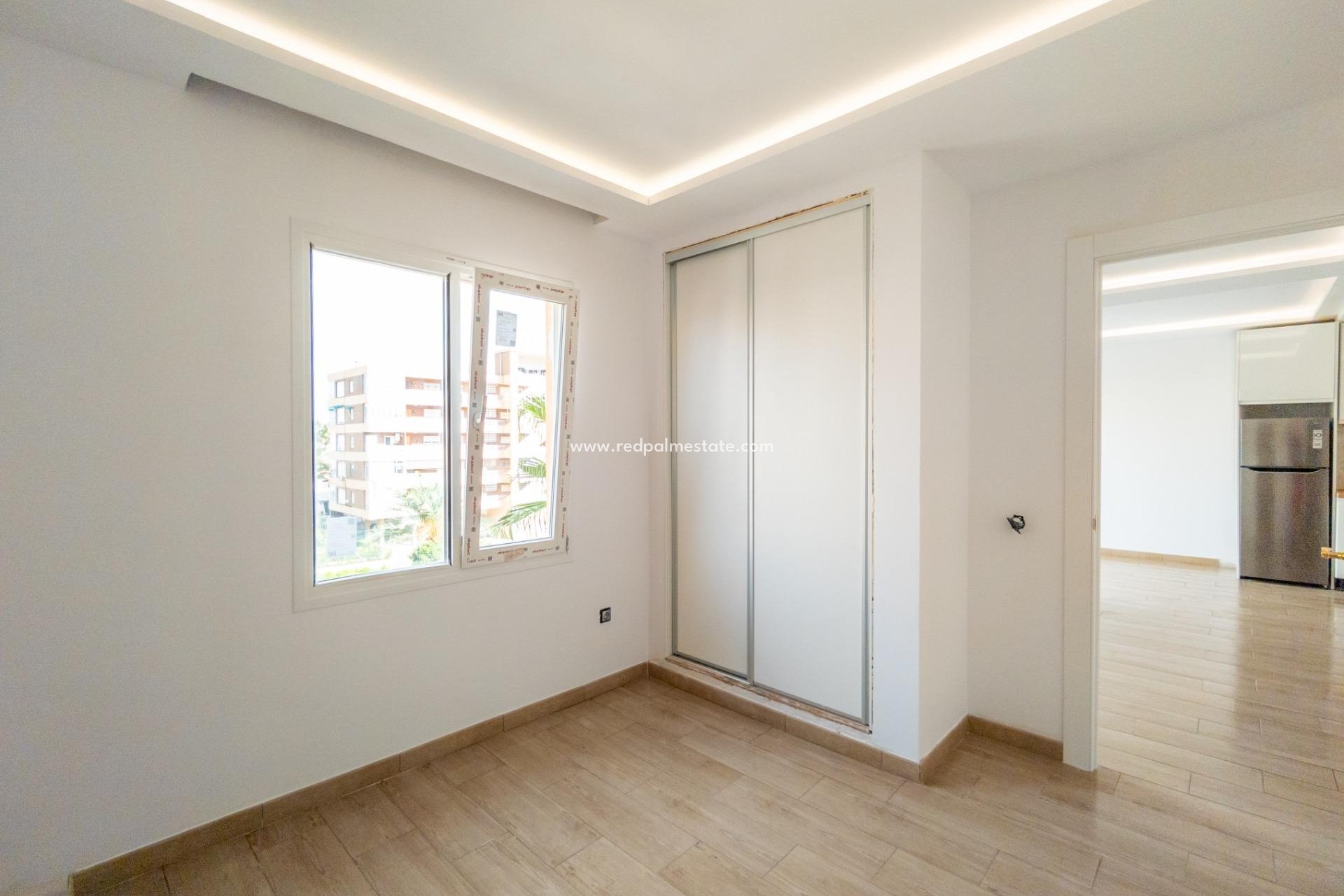 Herverkoop - Appartement -
Torrevieja - La Veleta