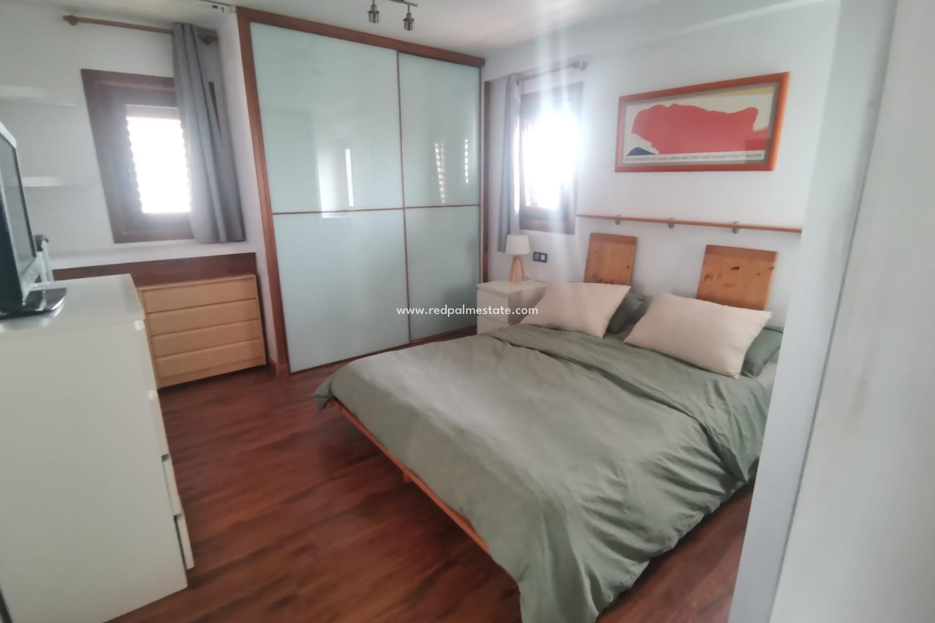 Herverkoop - Appartement -
Torrevieja - La Veleta