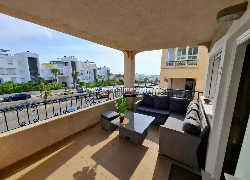 Herverkoop - Appartement -
Torrevieja - Los Altos