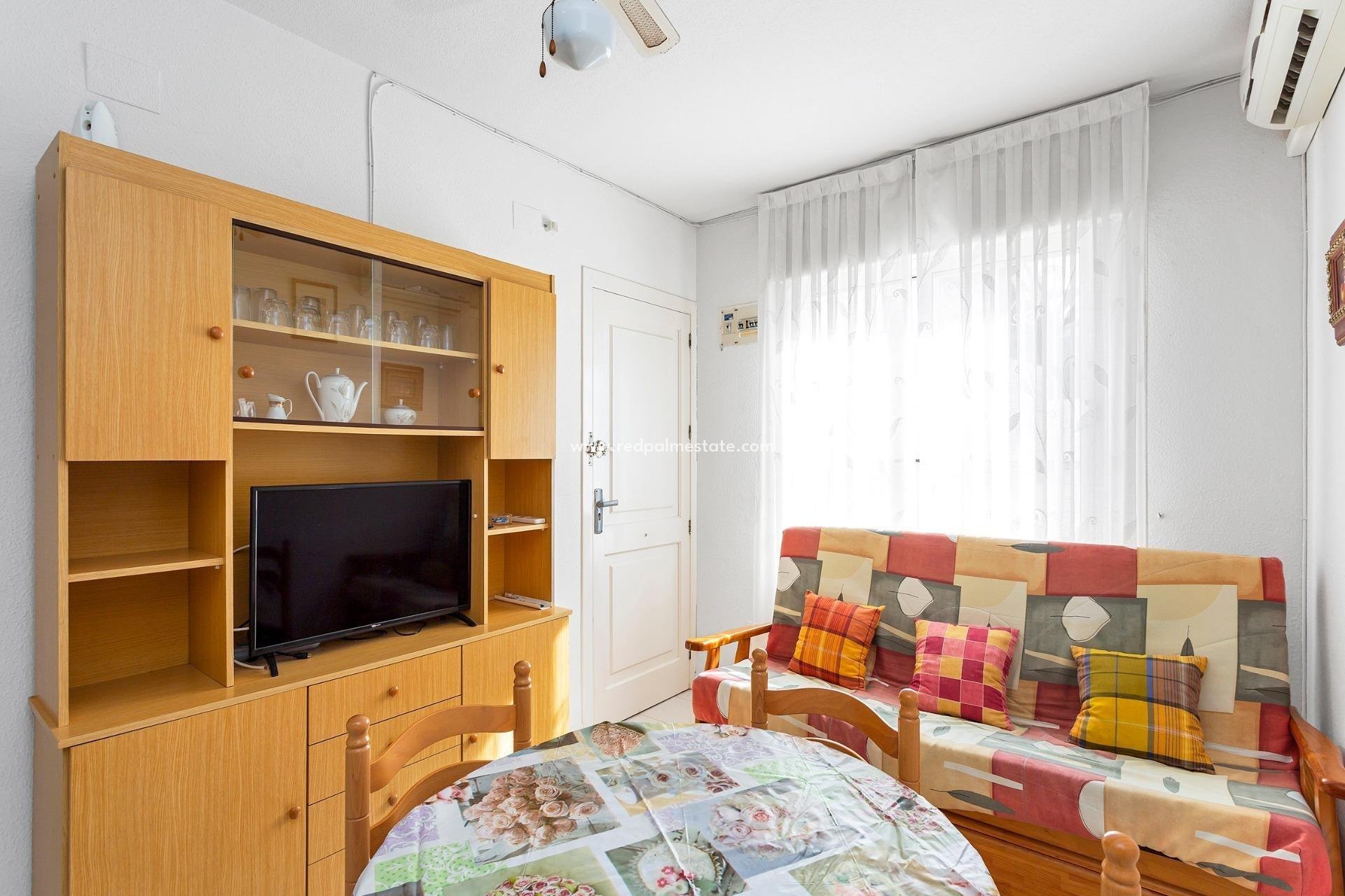 Herverkoop - Appartement -
Torrevieja - Los balcones