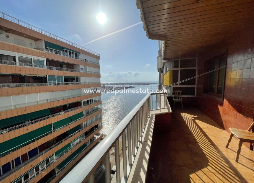 Herverkoop - Appartement -
Torrevieja - Los Balcones