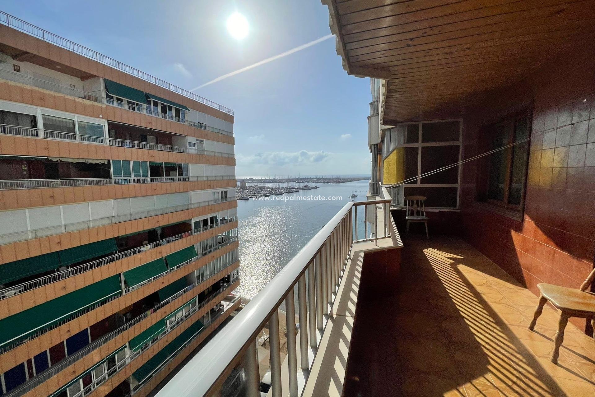 Herverkoop - Appartement -
Torrevieja - Los balcones