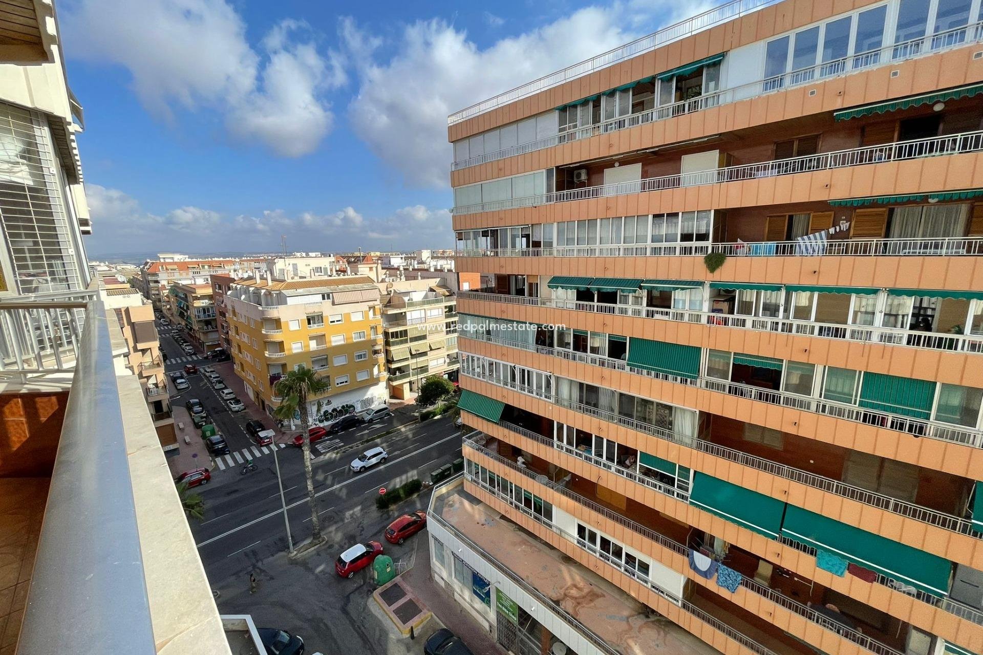 Herverkoop - Appartement -
Torrevieja - Los balcones