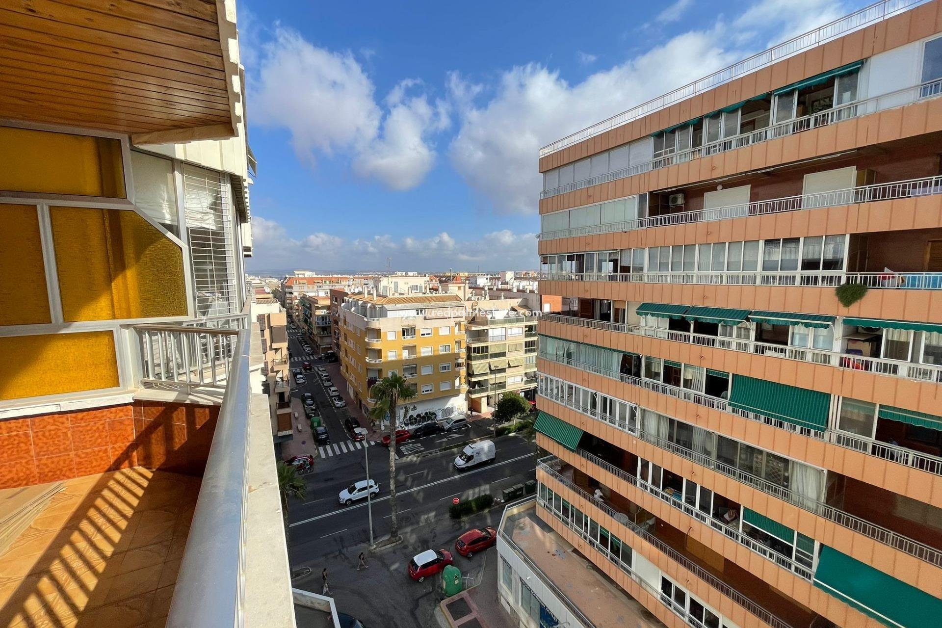 Herverkoop - Appartement -
Torrevieja - Los balcones