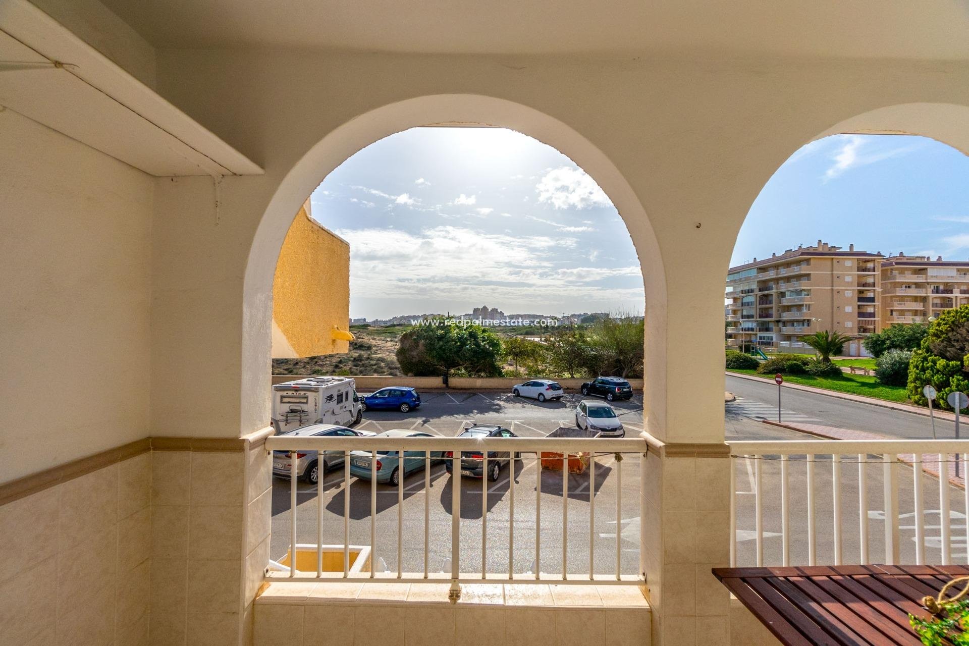 Herverkoop - Appartement -
Torrevieja - Los Europeos