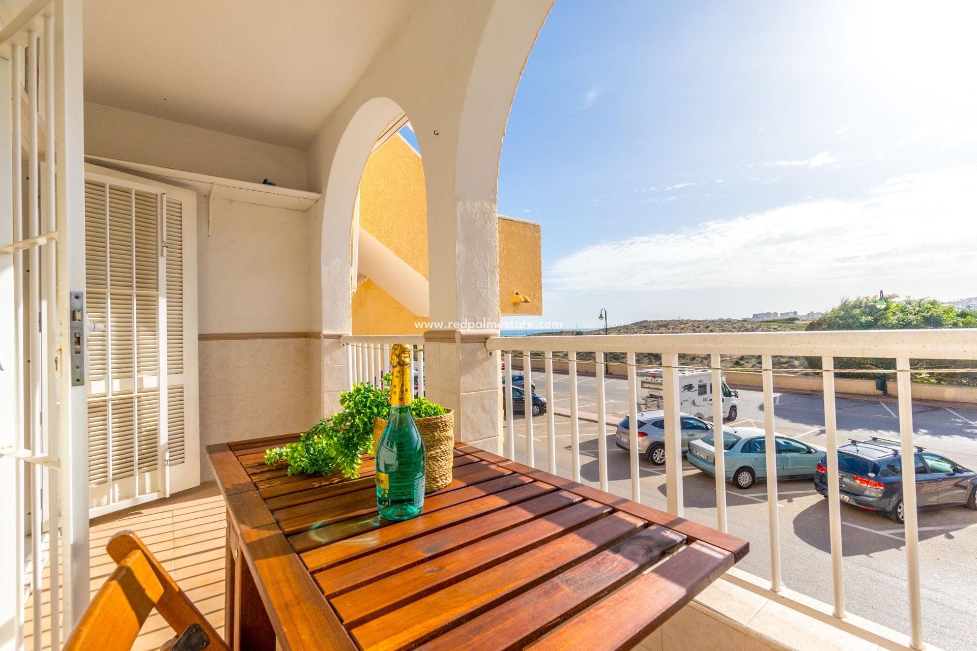 Herverkoop - Appartement -
Torrevieja - Los Europeos