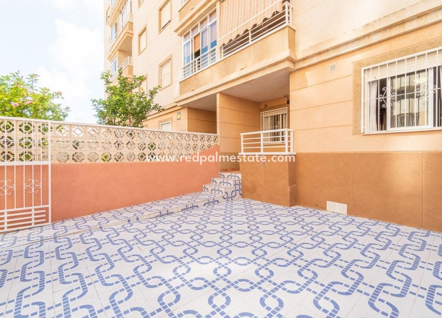 Herverkoop - Appartement -
Torrevieja - Nueva Torrevieja - Aguas Nuevas