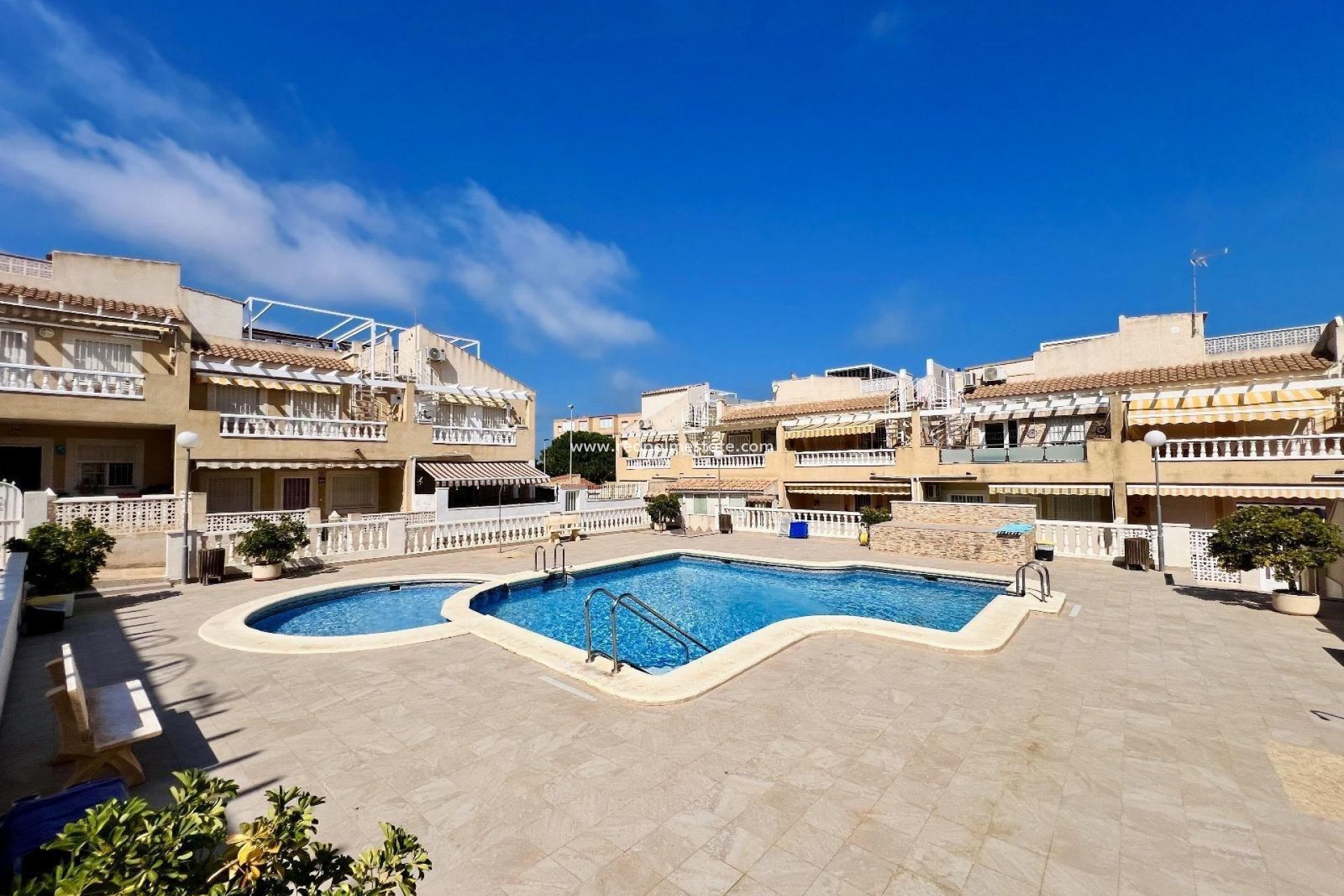 Herverkoop - Appartement -
Torrevieja - Nueva Torrevieja - Aguas Nuevas