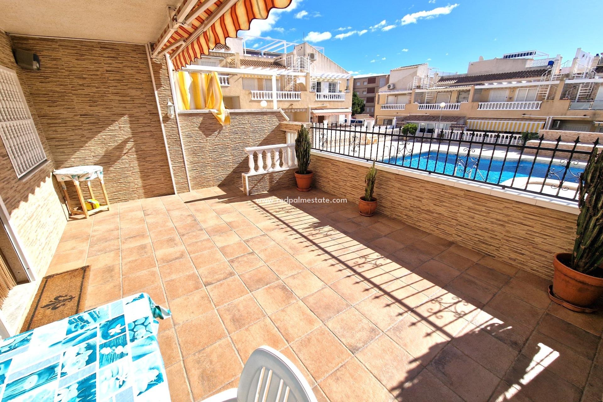 Herverkoop - Appartement -
Torrevieja - Nueva Torrevieja - Aguas Nuevas