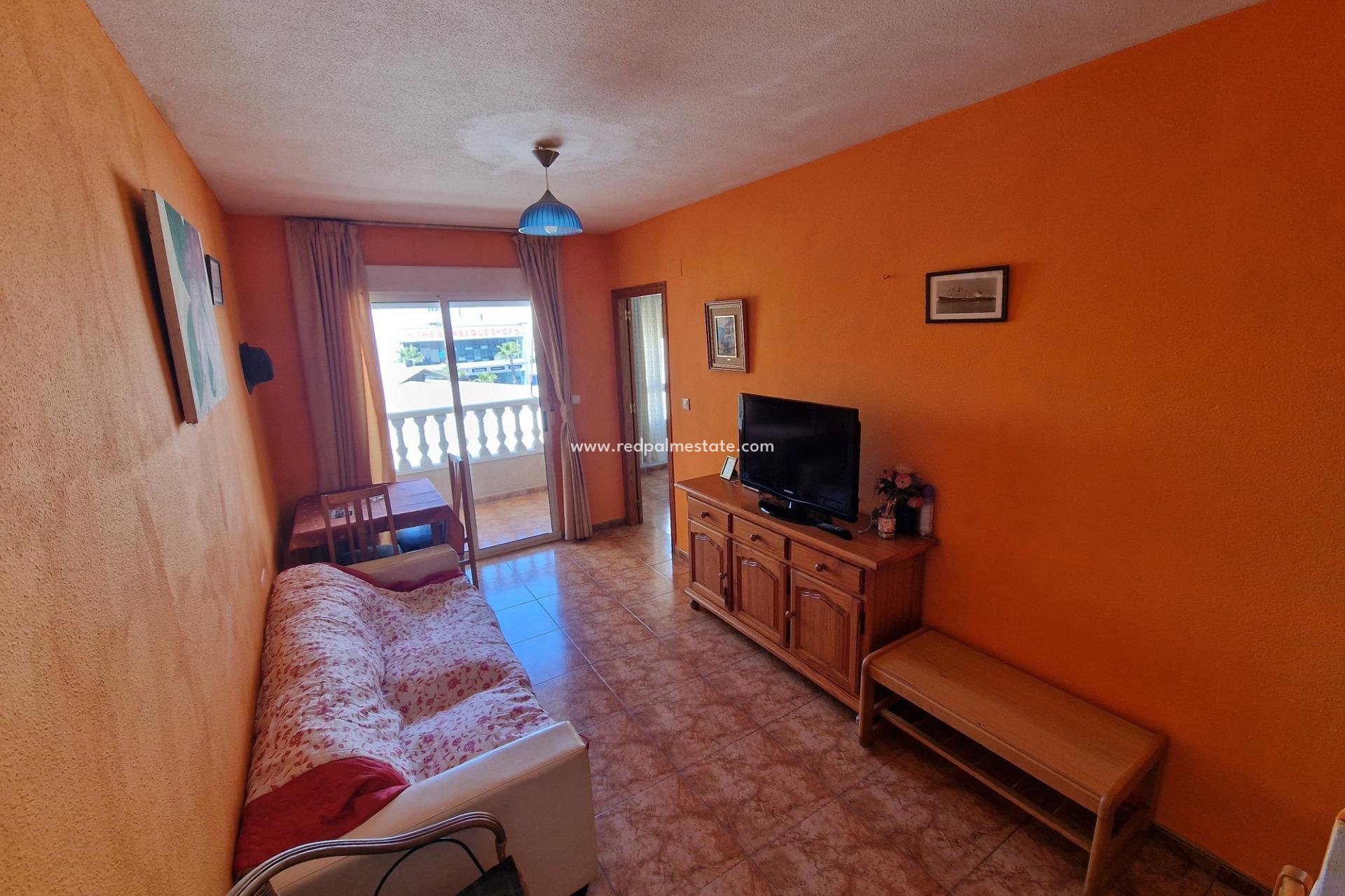 Herverkoop - Appartement -
Torrevieja - Nueva Torrevieja - Aguas Nuevas