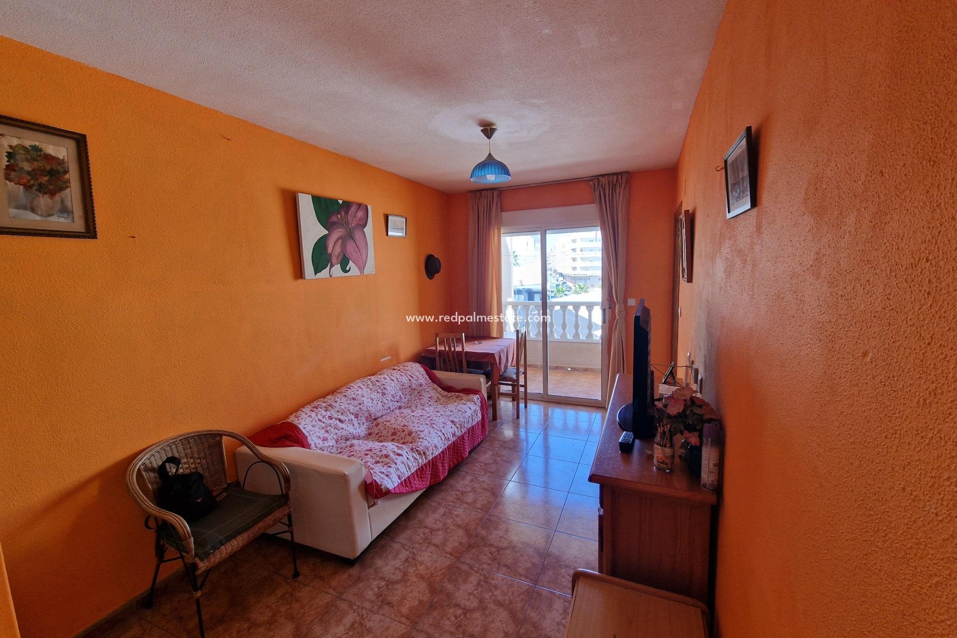 Herverkoop - Appartement -
Torrevieja - Nueva Torrevieja - Aguas Nuevas