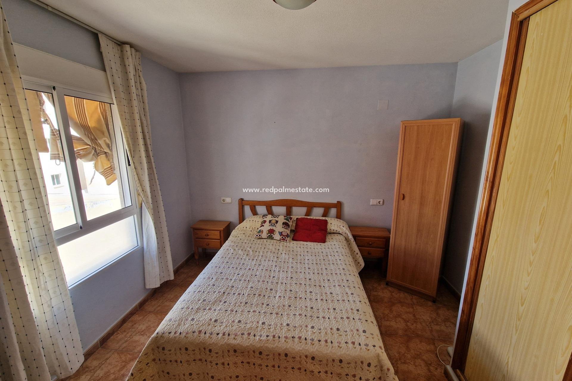 Herverkoop - Appartement -
Torrevieja - Nueva Torrevieja - Aguas Nuevas