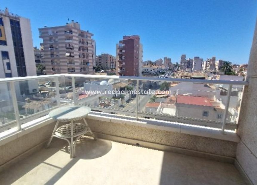 Herverkoop - Appartement -
Torrevieja - Nueva Torrevieja