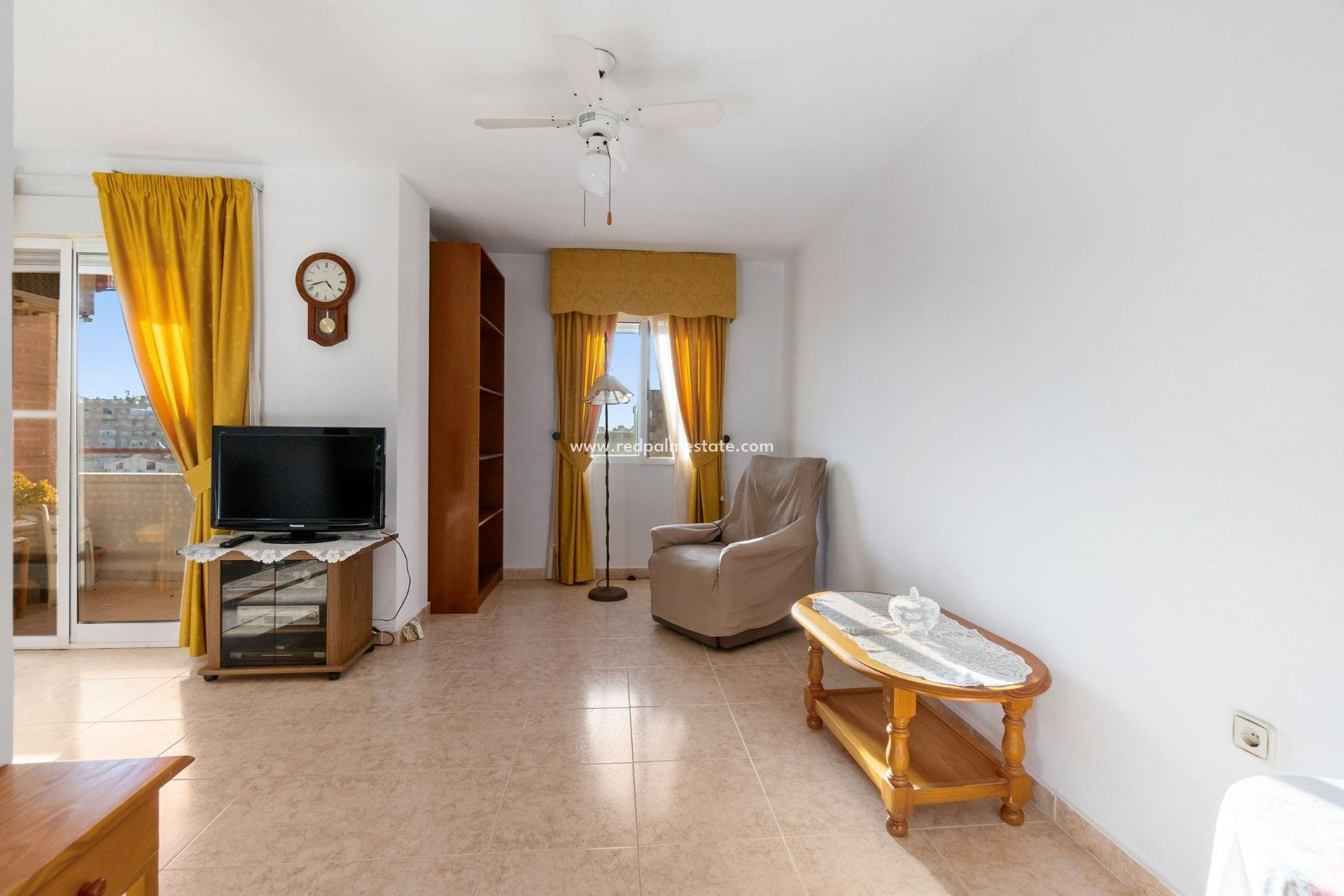 Herverkoop - Appartement -
Torrevieja - Nueva Torrevieja