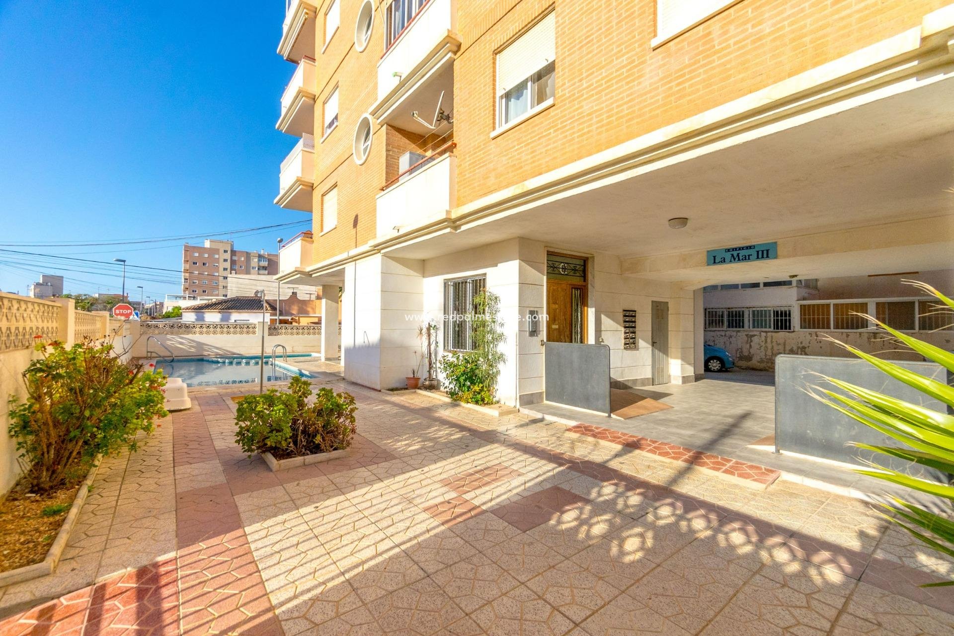 Herverkoop - Appartement -
Torrevieja - Nueva Torrevieja