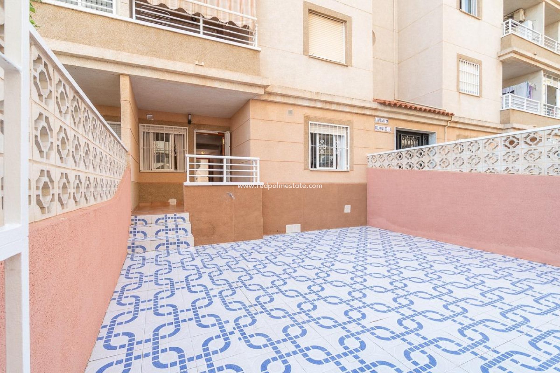 Herverkoop - Appartement -
Torrevieja - Nueva Torrevieja