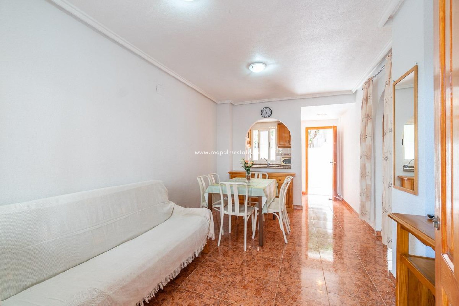 Herverkoop - Appartement -
Torrevieja - Nueva Torrevieja