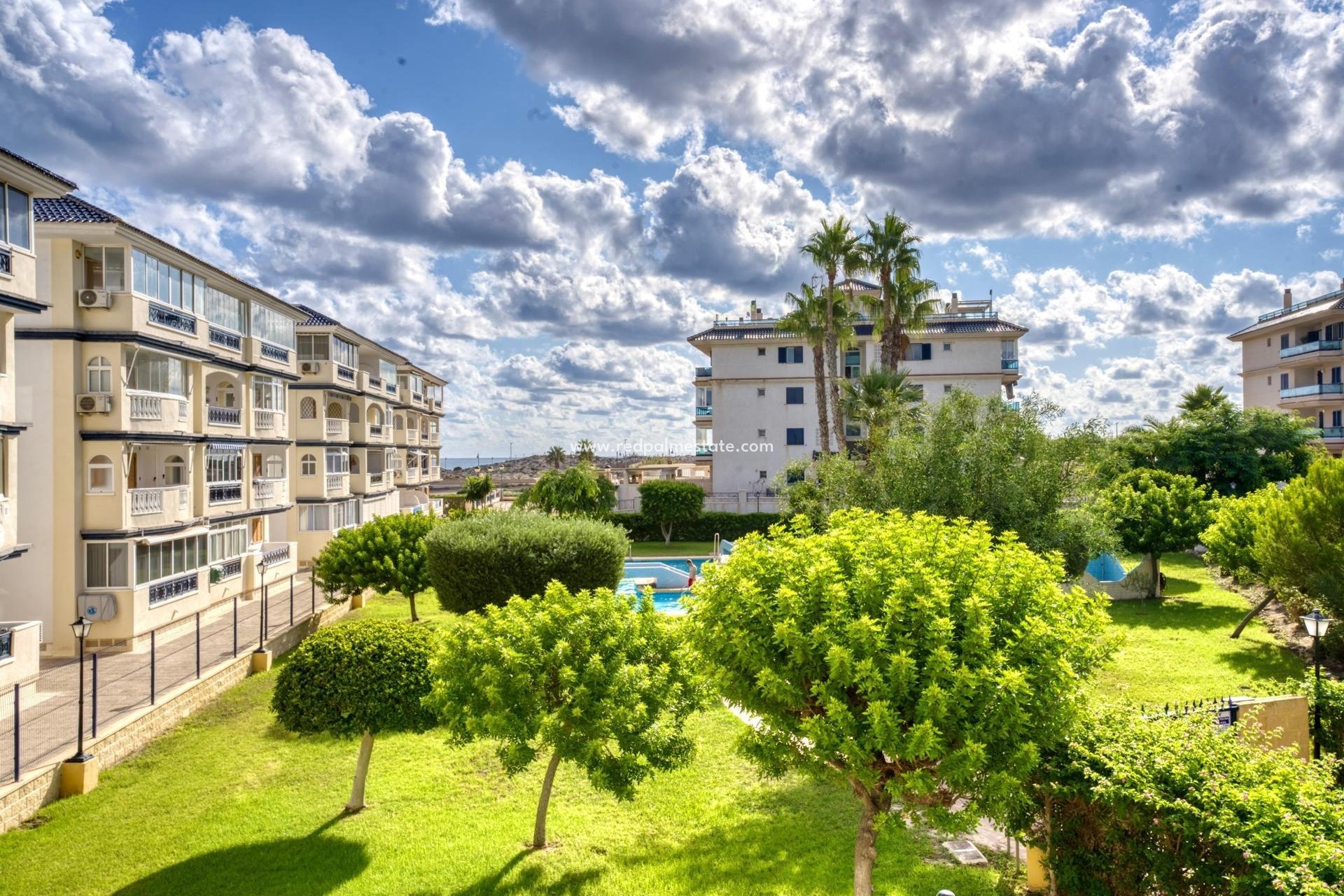 Herverkoop - Appartement -
Torrevieja - Parque Acuático - Sector 25