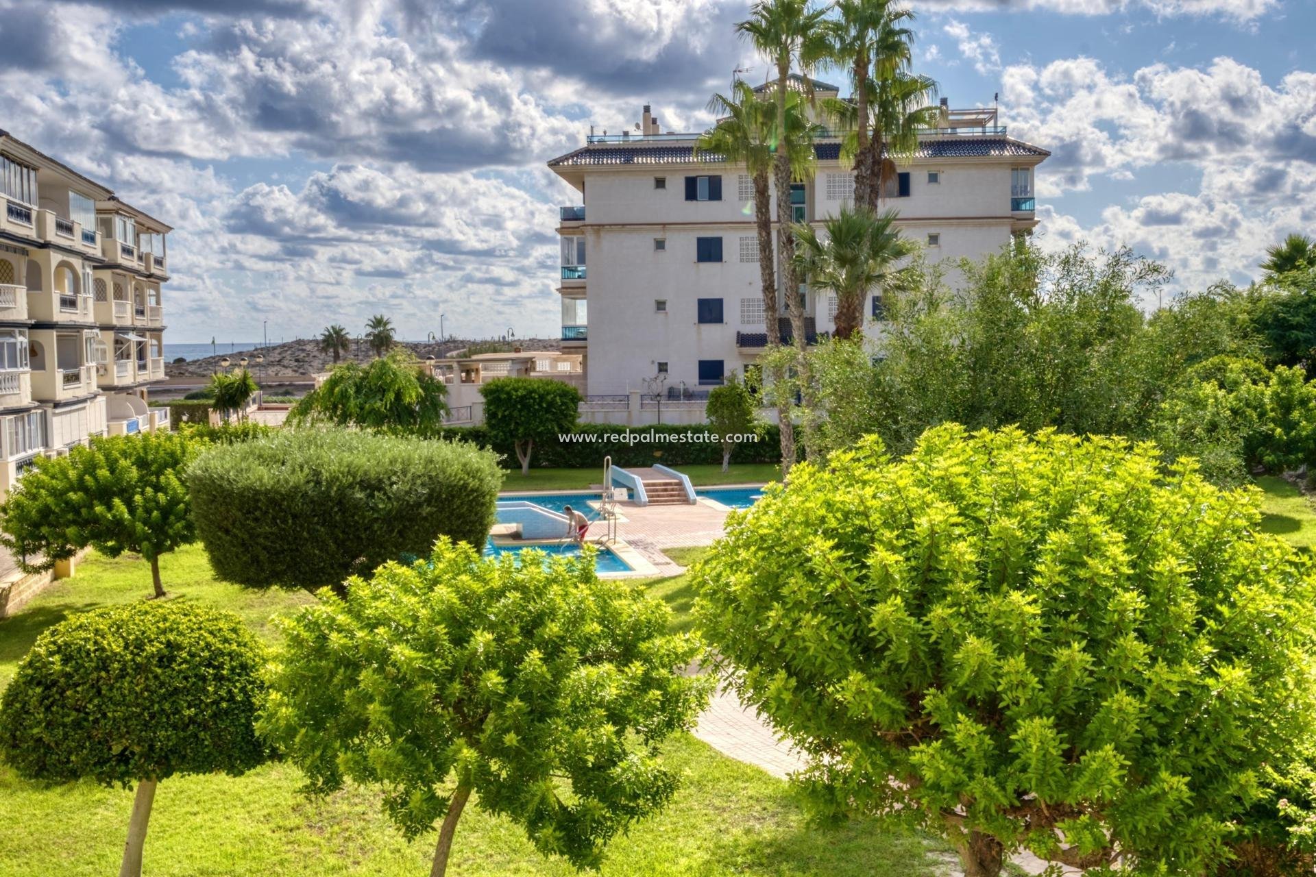 Herverkoop - Appartement -
Torrevieja - Parque Acuático - Sector 25