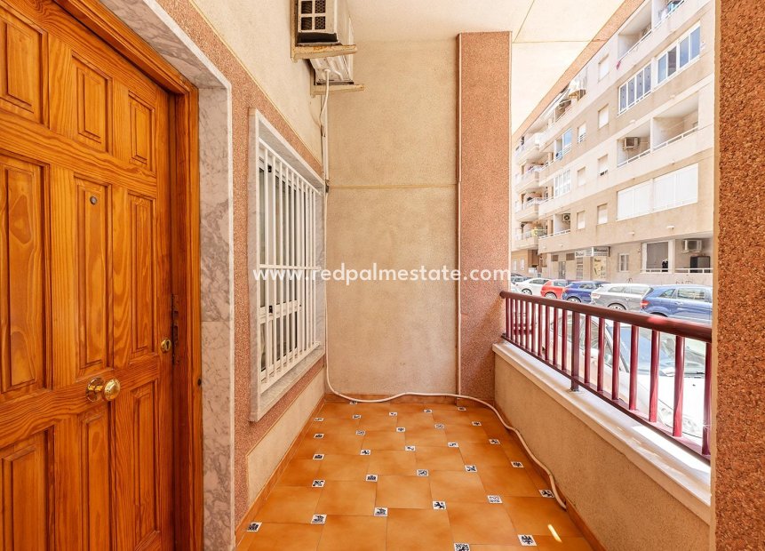 Herverkoop - Appartement -
Torrevieja - Parque las naciones