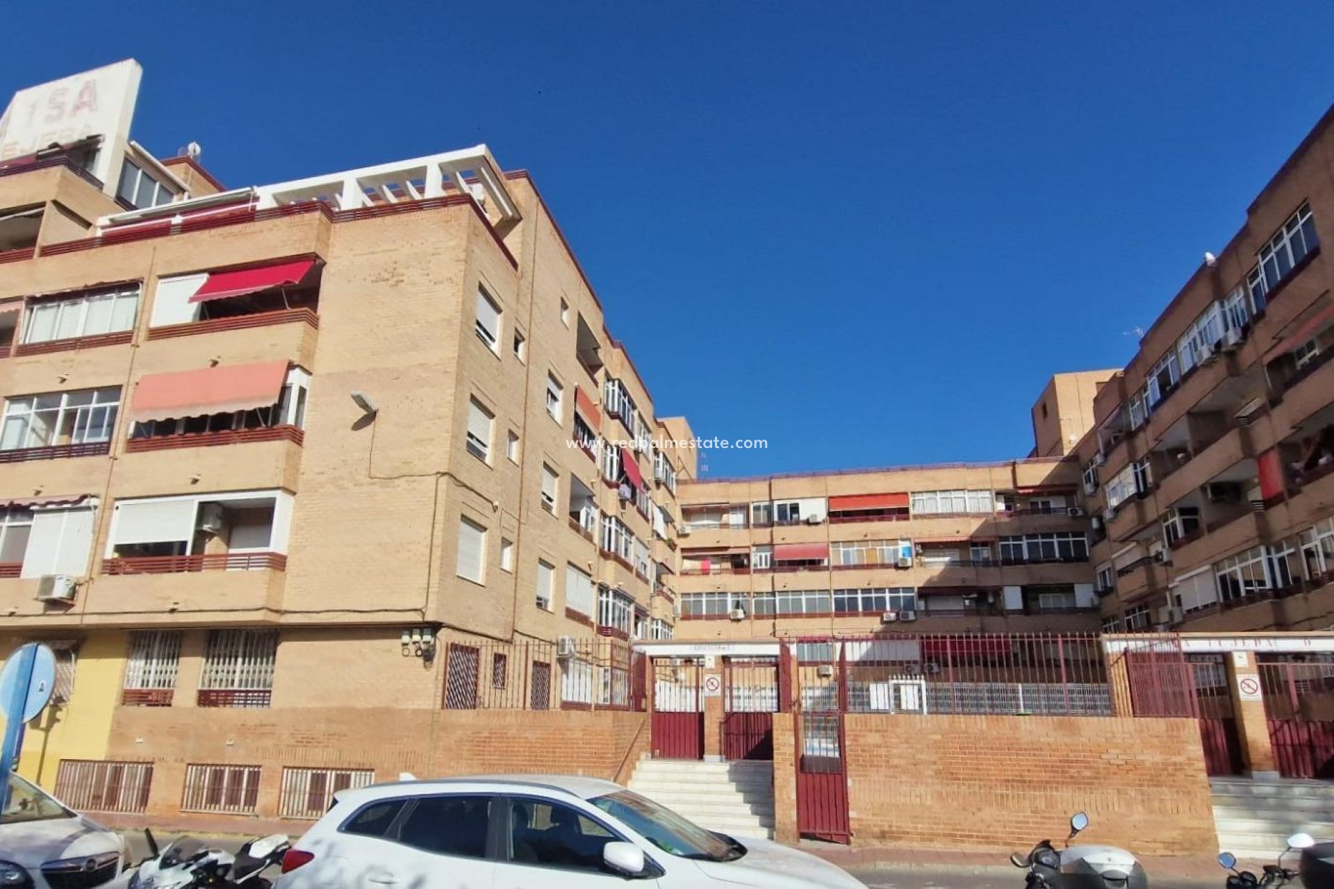 Herverkoop - Appartement -
Torrevieja - Parque las naciones