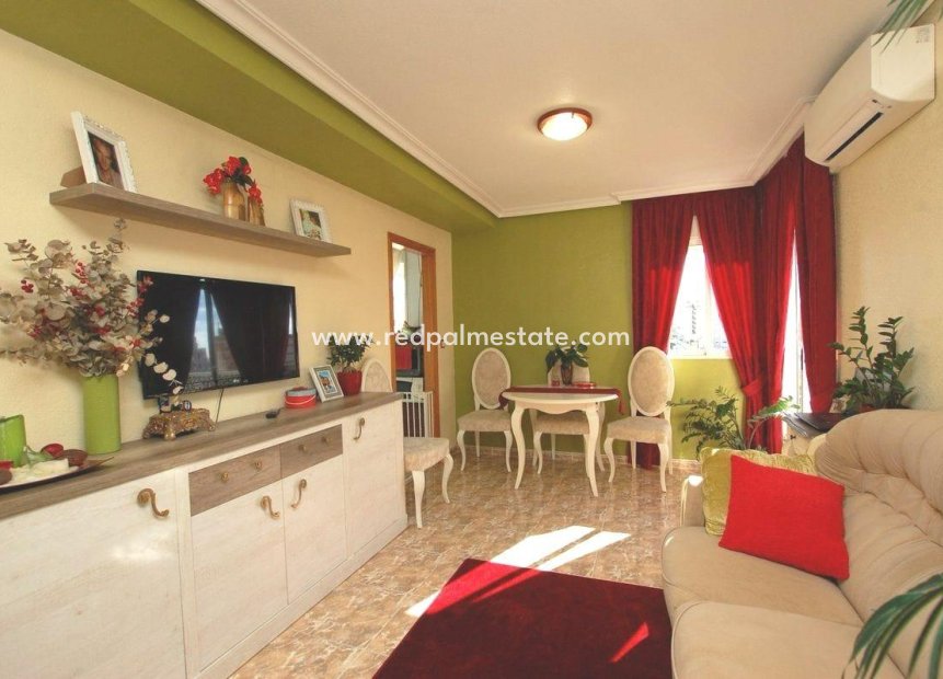 Herverkoop - Appartement -
Torrevieja - Parque las naciones