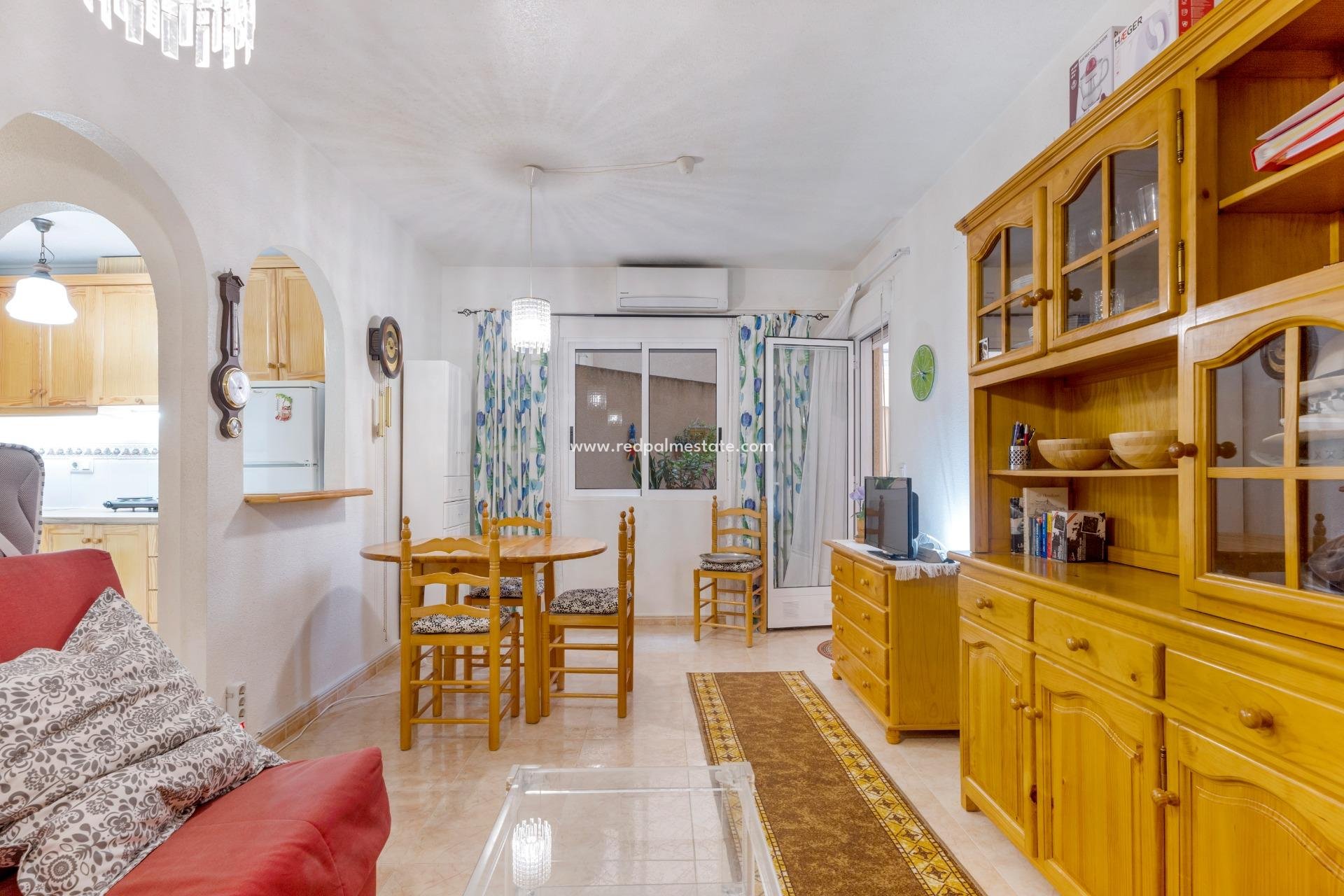 Herverkoop - Appartement -
Torrevieja - Parque las naciones