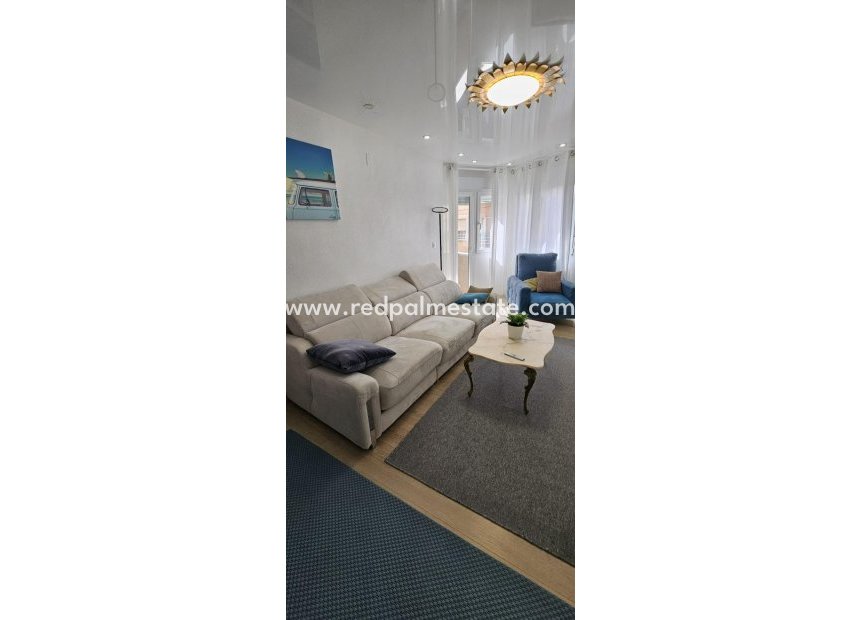 Herverkoop - Appartement -
Torrevieja - Paseo maritimo