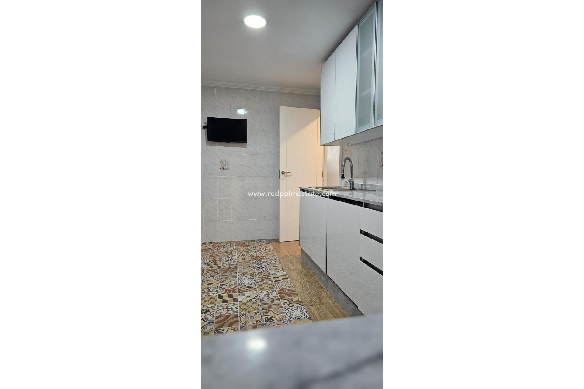 Herverkoop - Appartement -
Torrevieja - Paseo maritimo