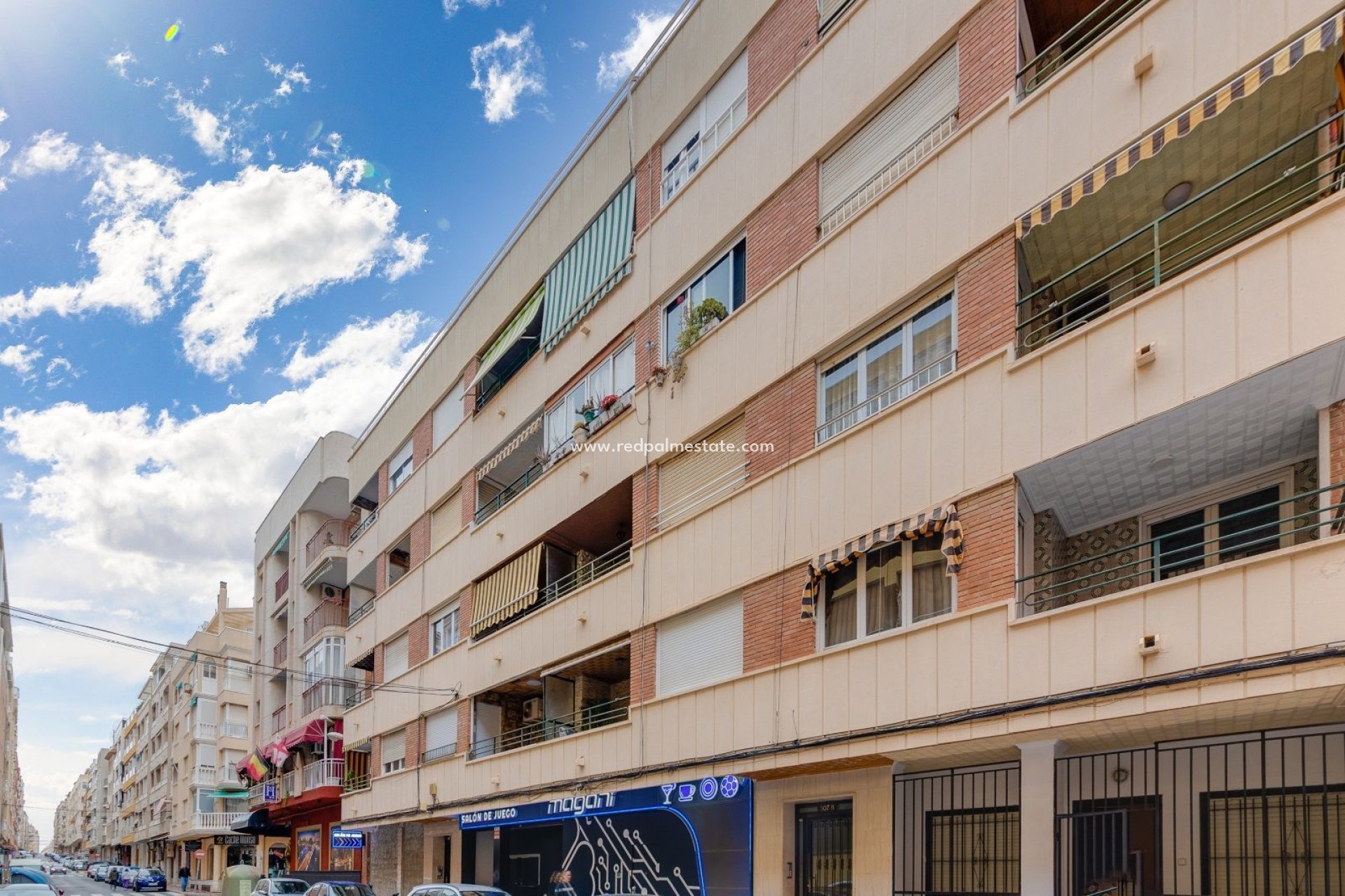 Herverkoop - Appartement -
Torrevieja - Playa de los Locos