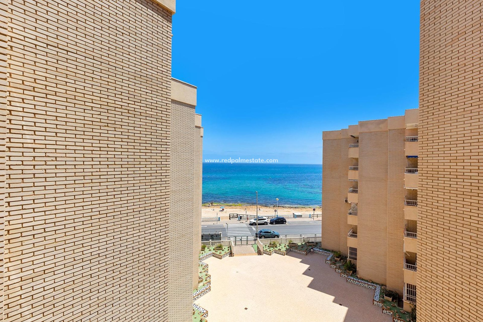 Herverkoop - Appartement -
Torrevieja - Playa de los Locos