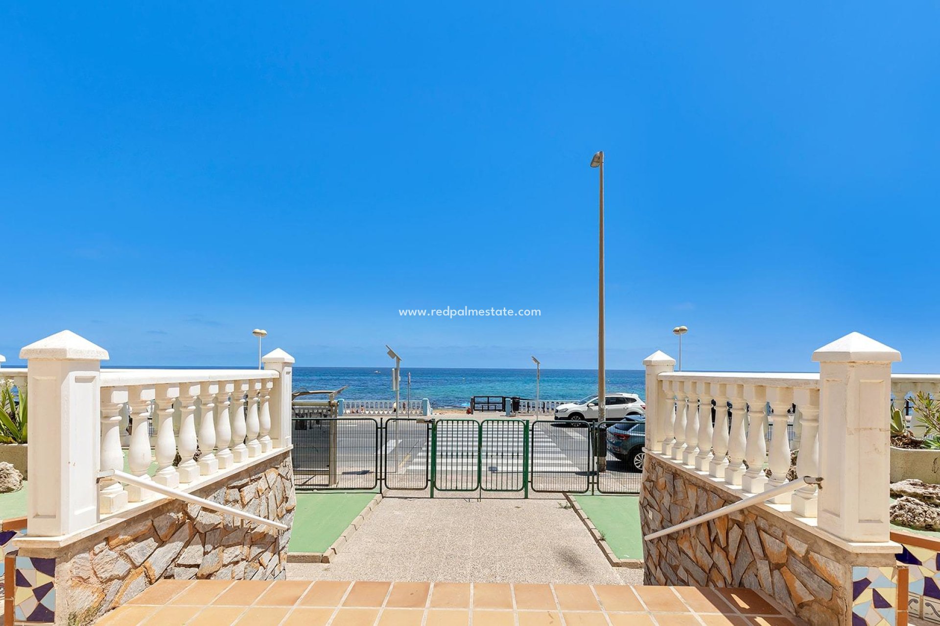 Herverkoop - Appartement -
Torrevieja - Playa de los Locos