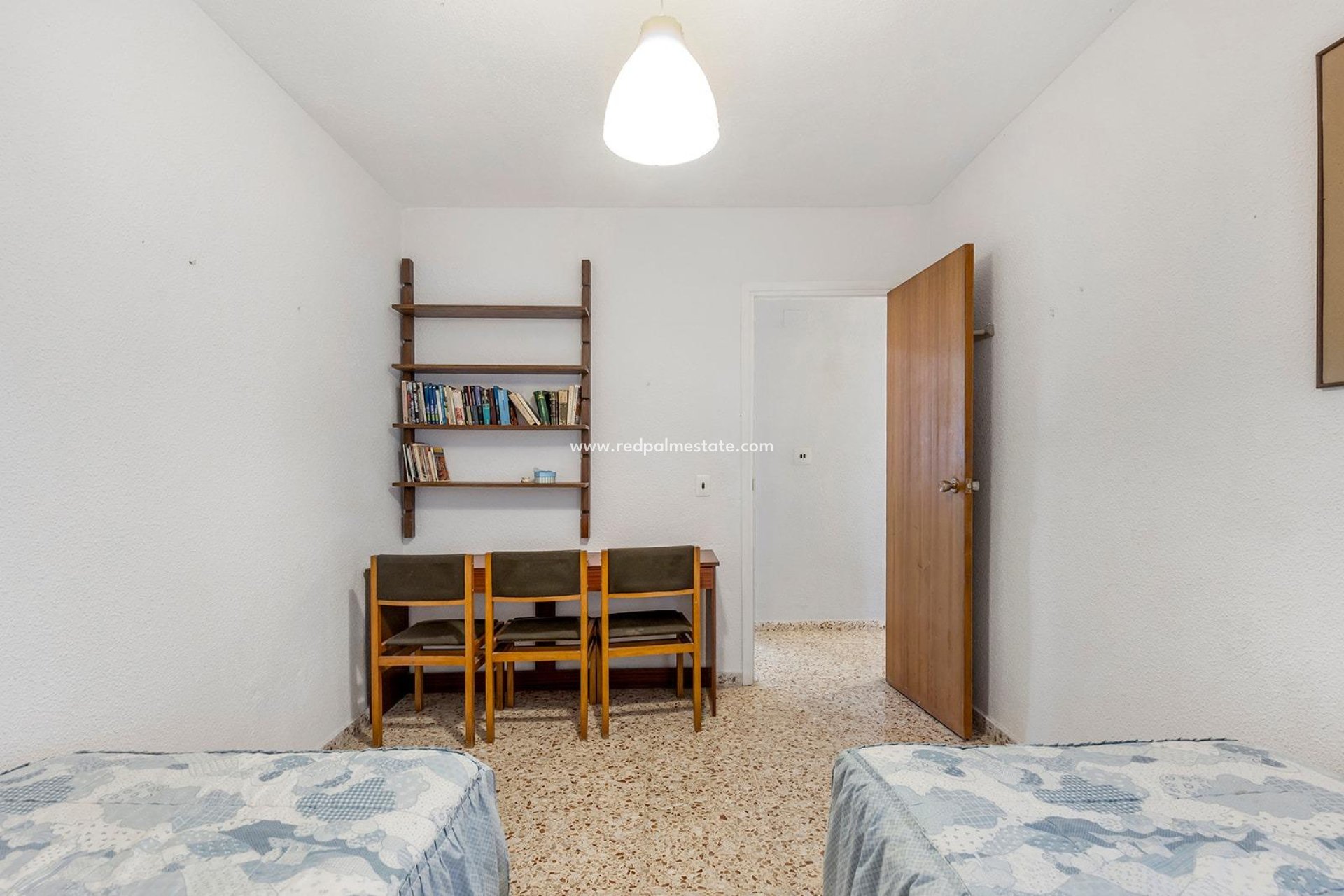 Herverkoop - Appartement -
Torrevieja - Playa de los Locos