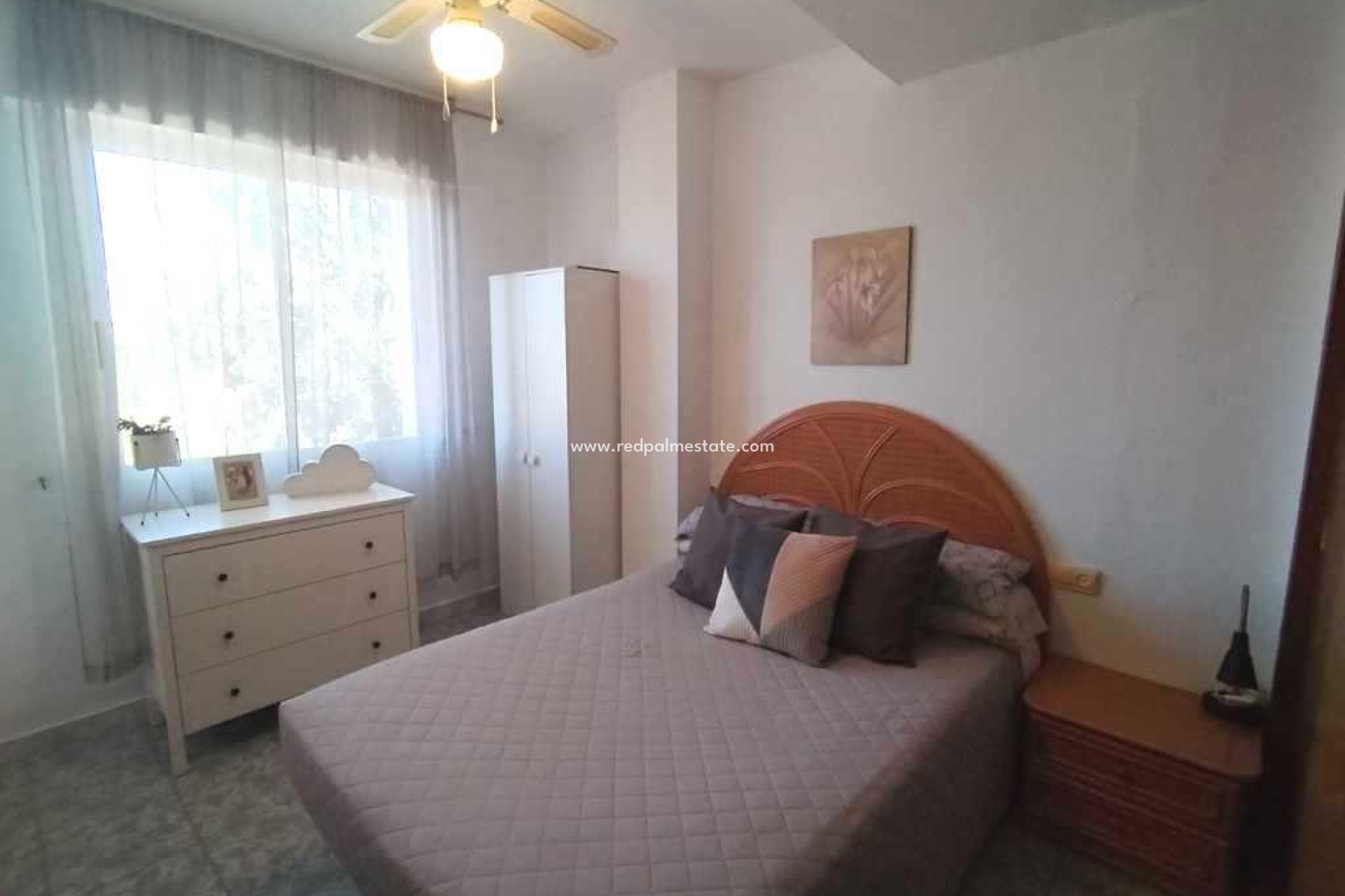 Herverkoop - Appartement -
Torrevieja - Playa de los locos