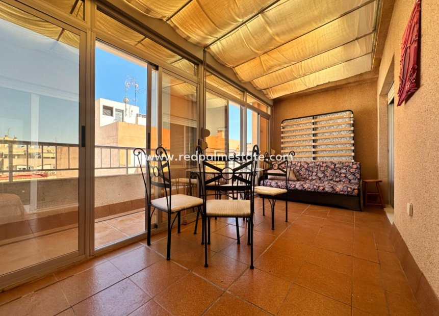 Herverkoop - Appartement -
Torrevieja - Playa de los Locos