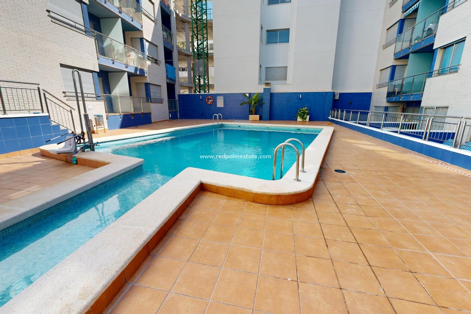 Herverkoop - Appartement -
Torrevieja - Playa de los Locos