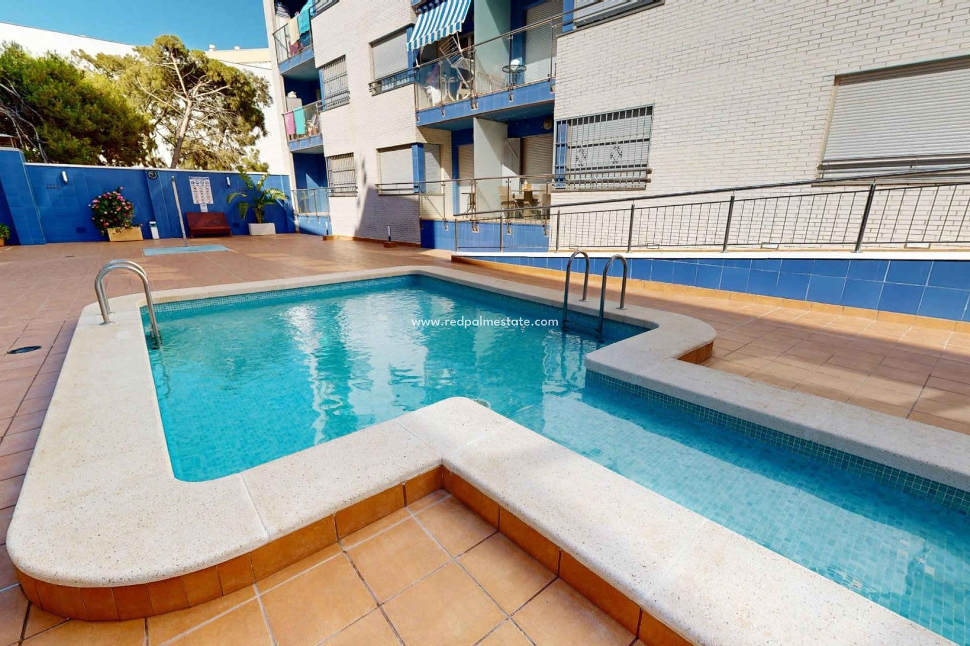 Herverkoop - Appartement -
Torrevieja - Playa de los Locos