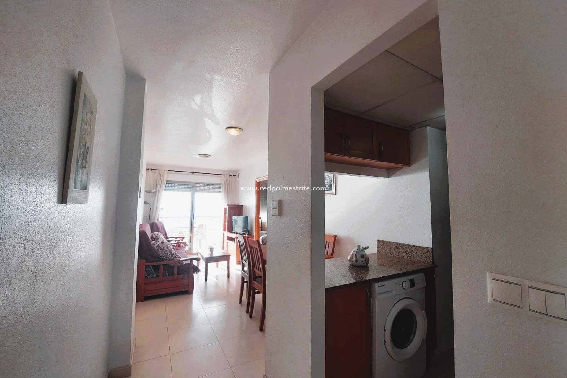 Herverkoop - Appartement -
Torrevieja - Playa de los Locos