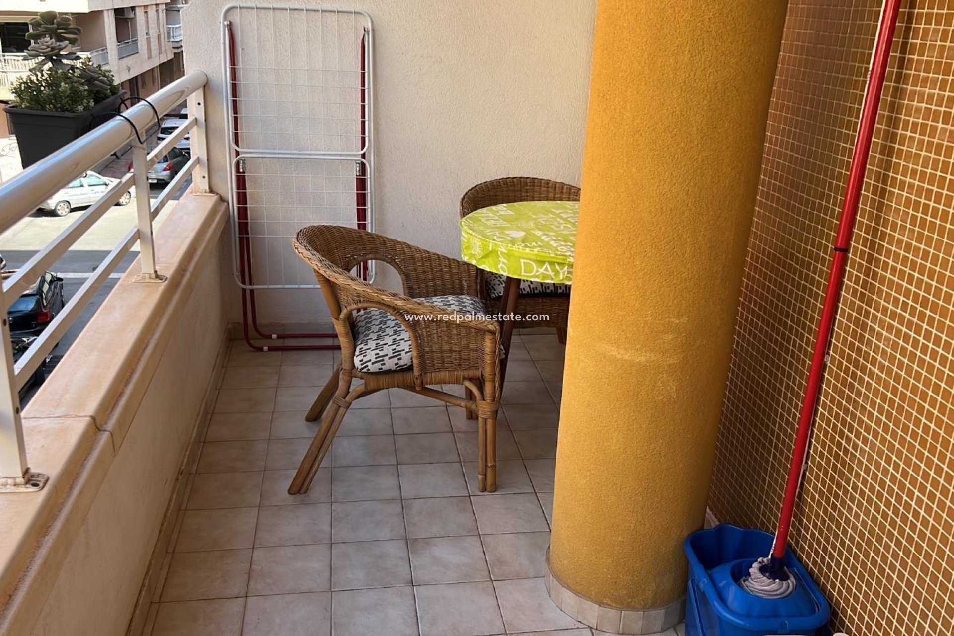 Herverkoop - Appartement -
Torrevieja - Playa de los Locos