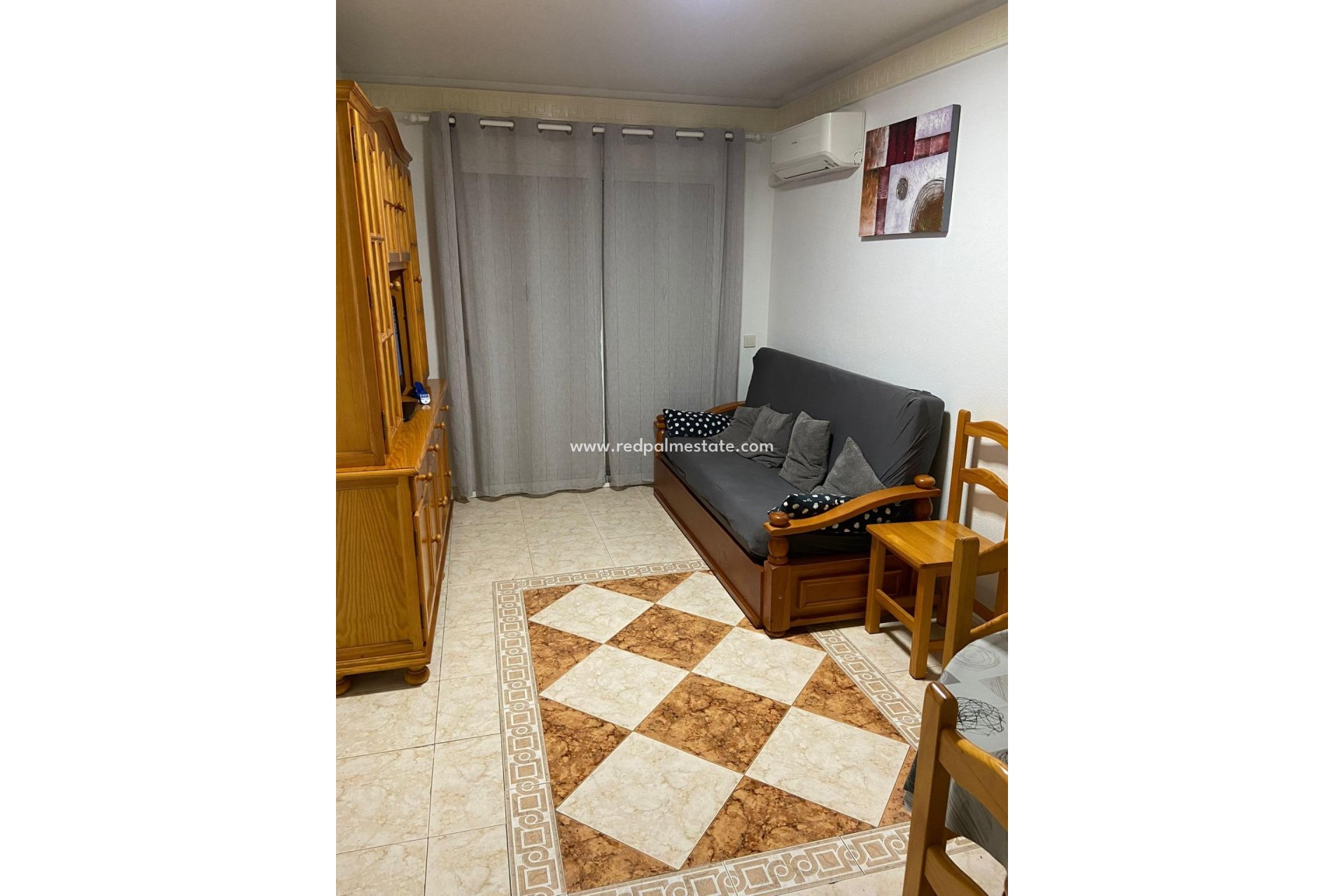 Herverkoop - Appartement -
Torrevieja - Playa de los Locos