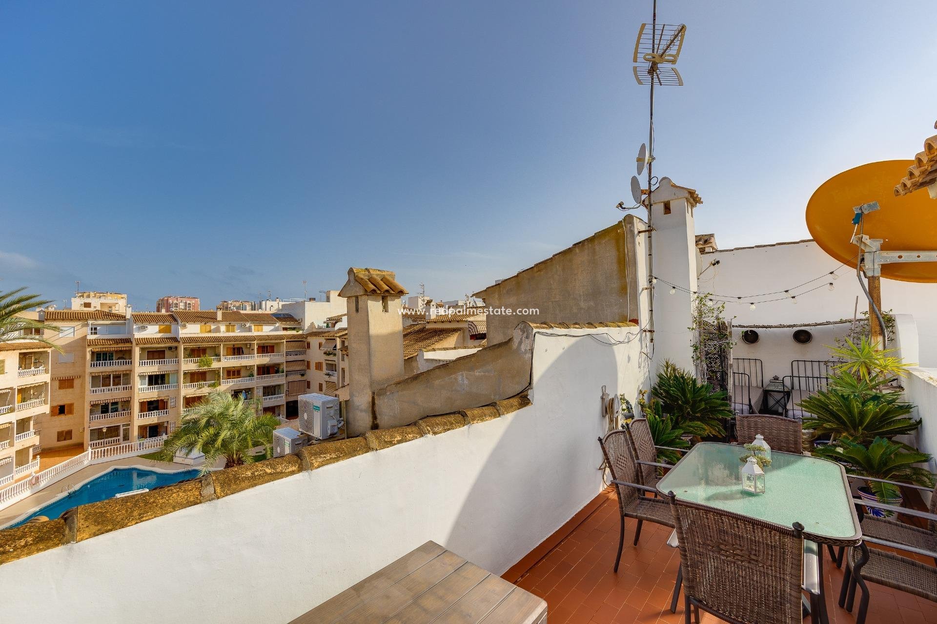 Herverkoop - Appartement -
Torrevieja - Playa de los Locos