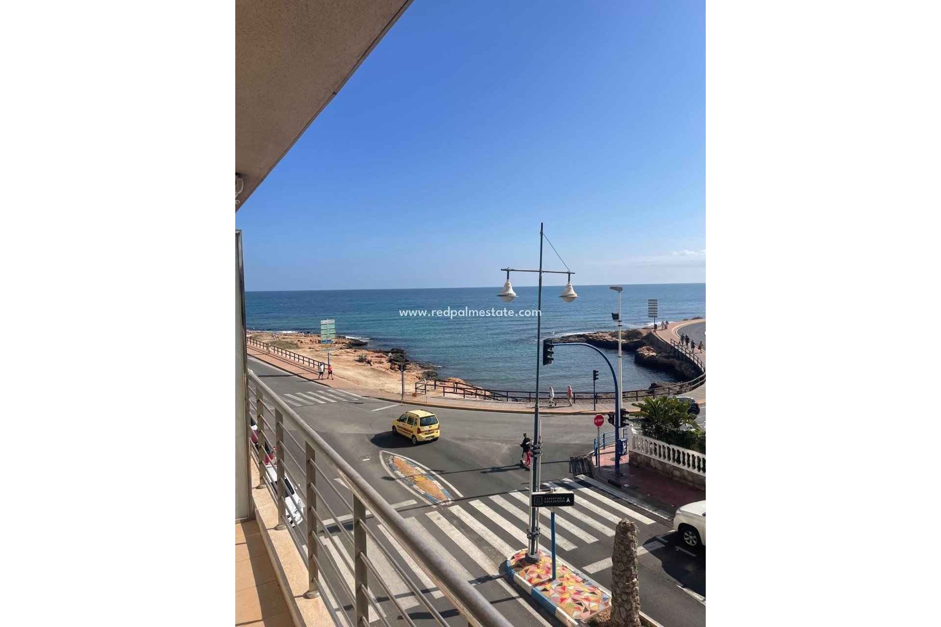 Herverkoop - Appartement -
Torrevieja - Playa de los Locos