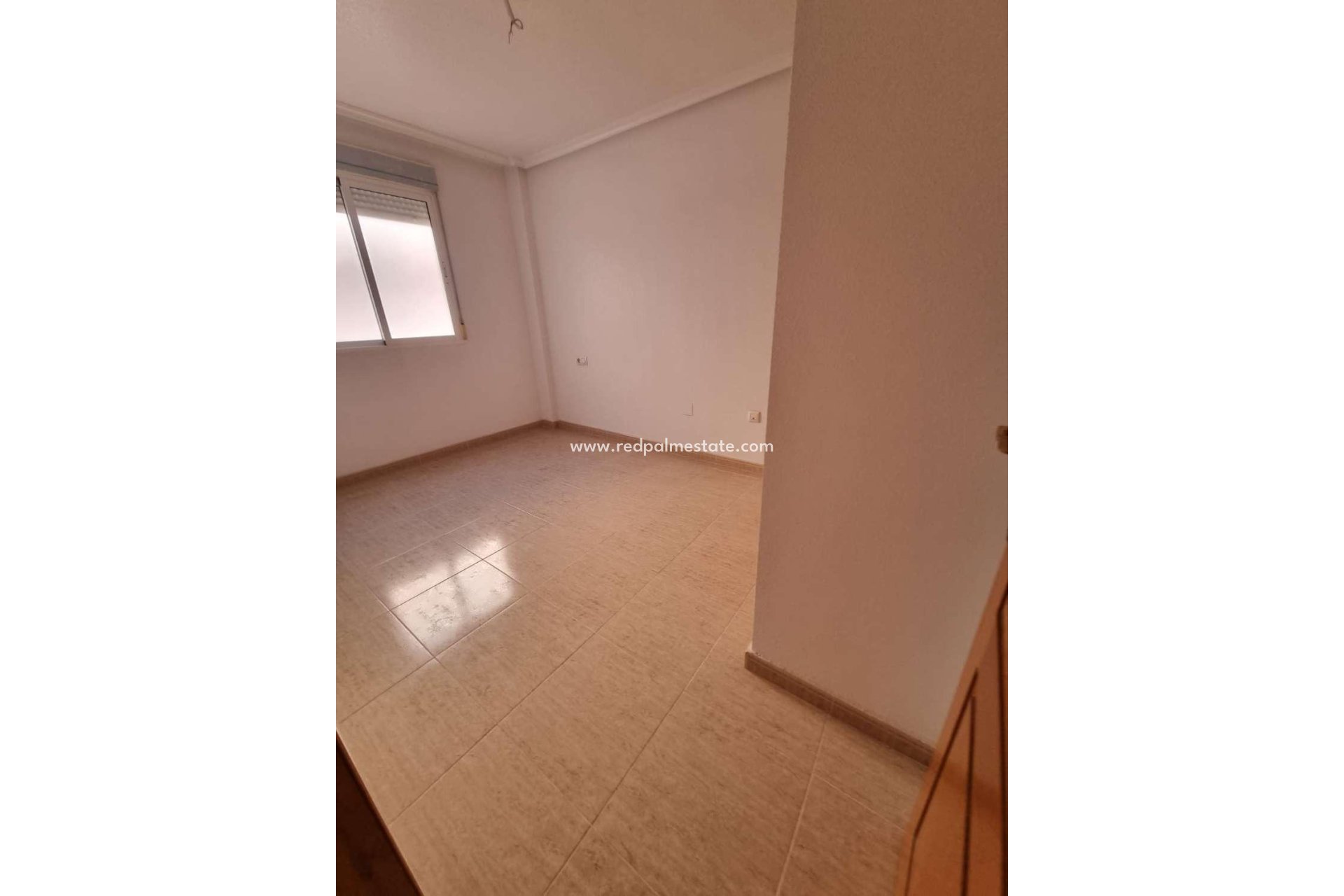 Herverkoop - Appartement -
Torrevieja - Playa de los locos