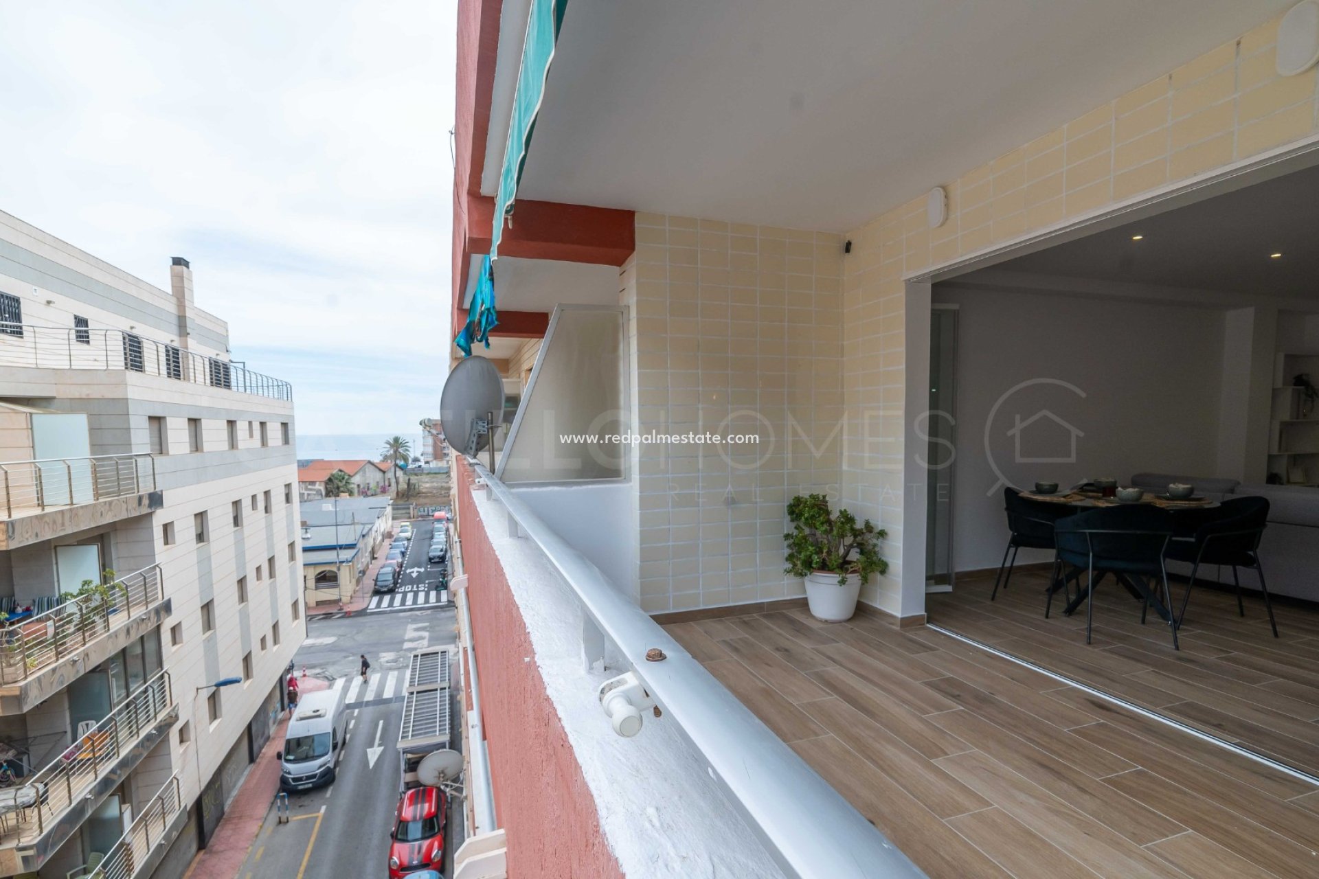 Herverkoop - Appartement -
Torrevieja - Playa de los Locos